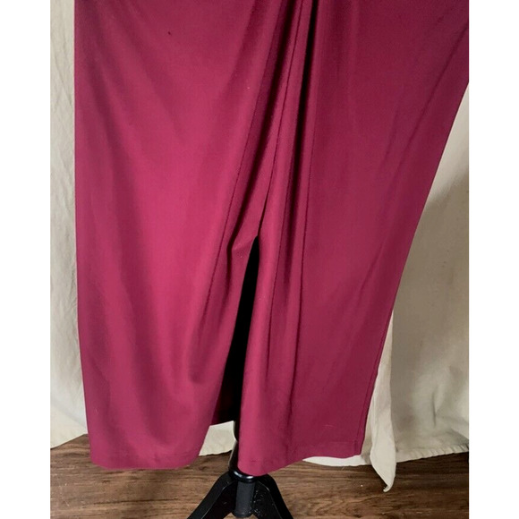 DB Studio Bodycon Dress Womens Size 4 Burgundy One Shoulder Knee Length Dress - Picture 5 of 14